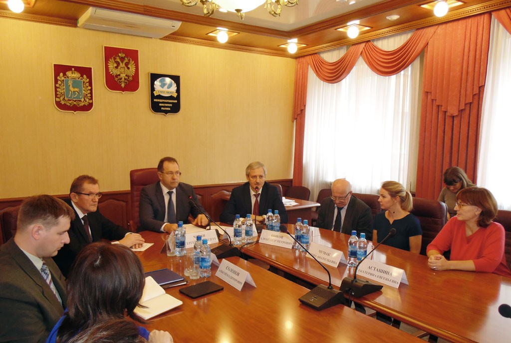 Выпуск слушателей МАГУ состоялся МИРе Выпуск слушателей МАГУ состоялся МИРе